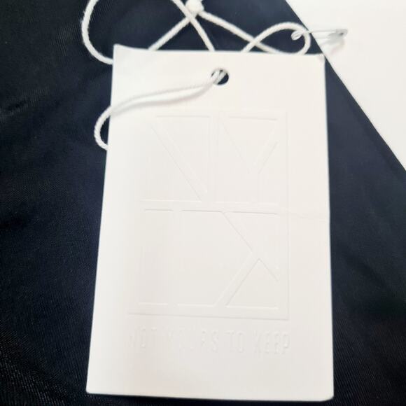 Not Yours to Keep Angel Gown in Black Medium - Picture 5 of 13